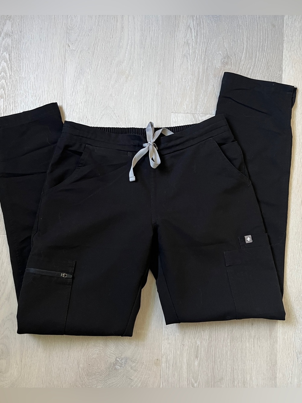 FIGS black yola scrub bottoms